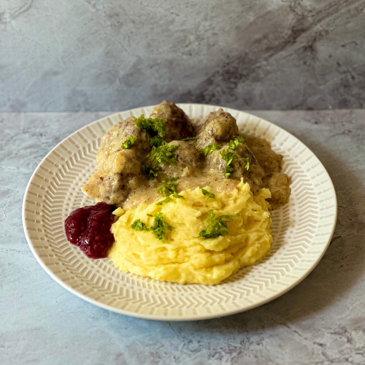 Shanazwardhana's tweet image. Mau ngumpulin resep baking dan masakan yang pernah aku share biar gampang nyari nya 🫶🏻
#nanazrecipe 👩🏻‍🍳