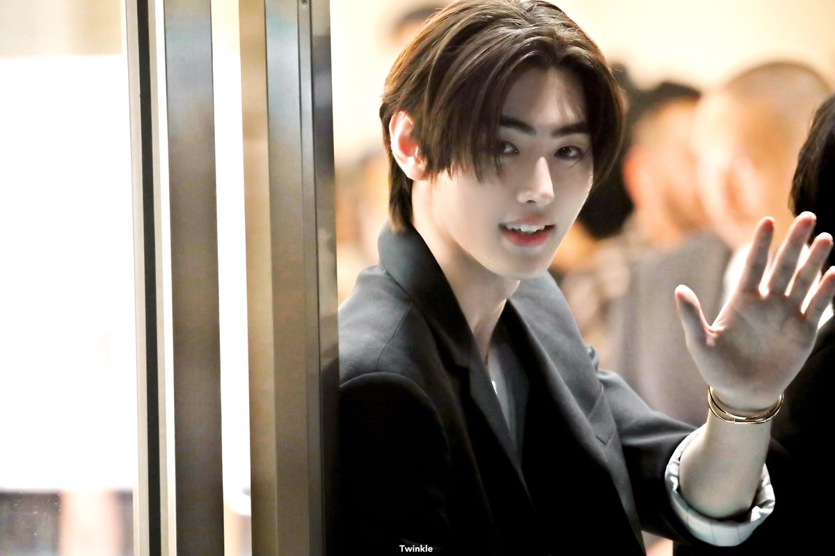 𝐓𝐰𝐢𝐧𝐤𝐥𝐞 (fan acc) (@twinkle_021208) on Twitter photo 