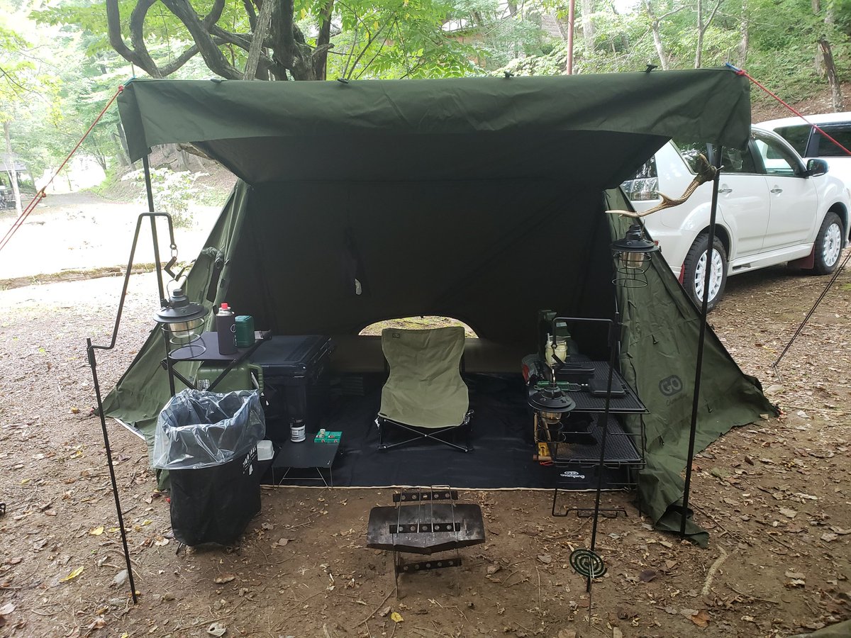 りこりー tweet media