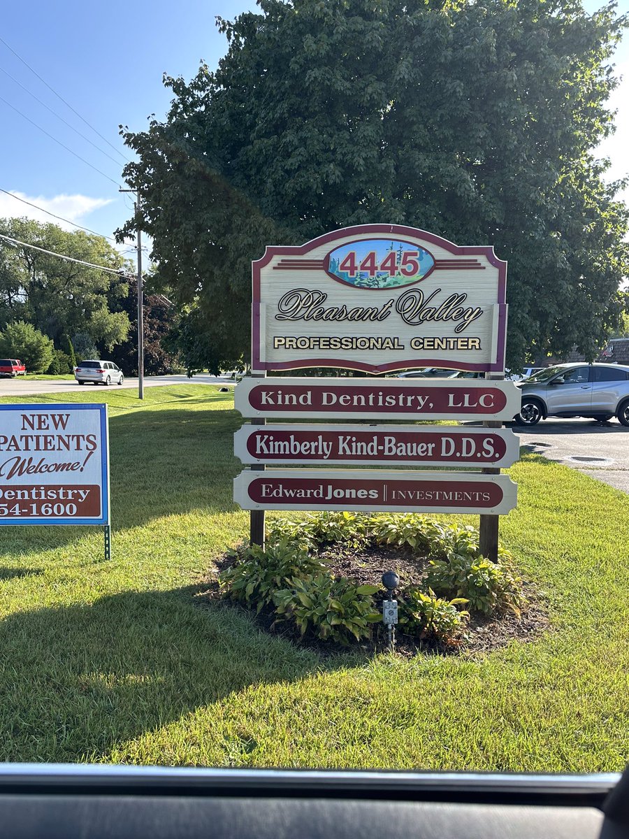 Went to the dentist office for my annual appointment and was greeted by a former student who was my hygenist for the day!  Thank you Miranda Ehlert for a wonderful walk down memory lane - so proud of you and your career!