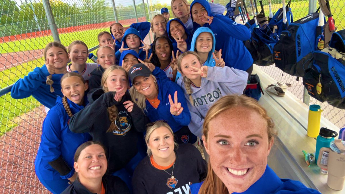 Rain delay round 2