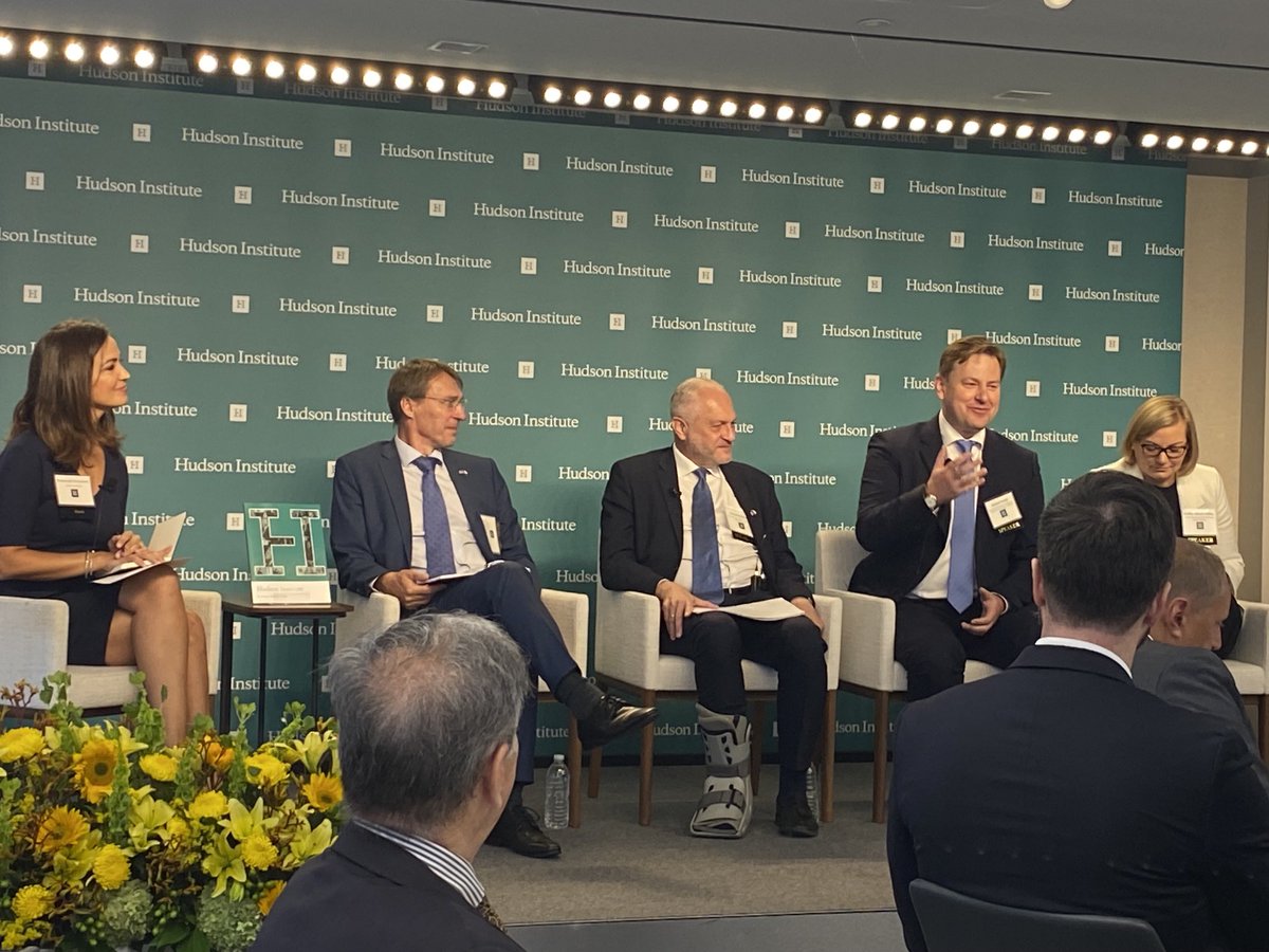 Excellent initiative by our good friends ⁦<a href="/HudsonInstitute/">Hudson Institute</a>⁩ to gather allies from 🇨🇿🇵🇱🇸🇰🇪🇪🇱🇻🇷🇴🇱🇹🇭🇺🇧🇬🇲🇩and🇺🇦 to make clear the crucial importance of the CEE region to US strategic, political, and economic interests.  Important voices from the front-line states.