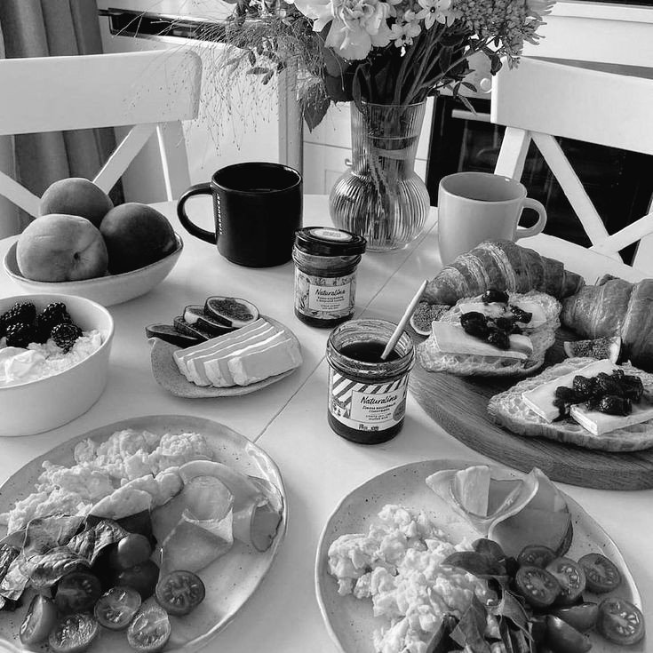 _jeonvie's tweet image. kookv few tweets au's

ㅡ sober. 
ㅤ` the morning after. 

// harshword, slightly-nsfw