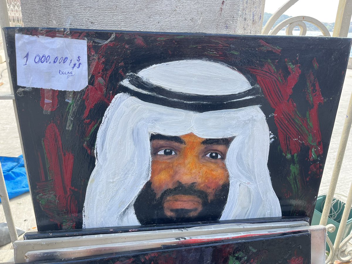 Stunning portrait of MbS on sale for just US$1m in Ortaköy Market in #Istanbul. His eyes really follow you around the room.