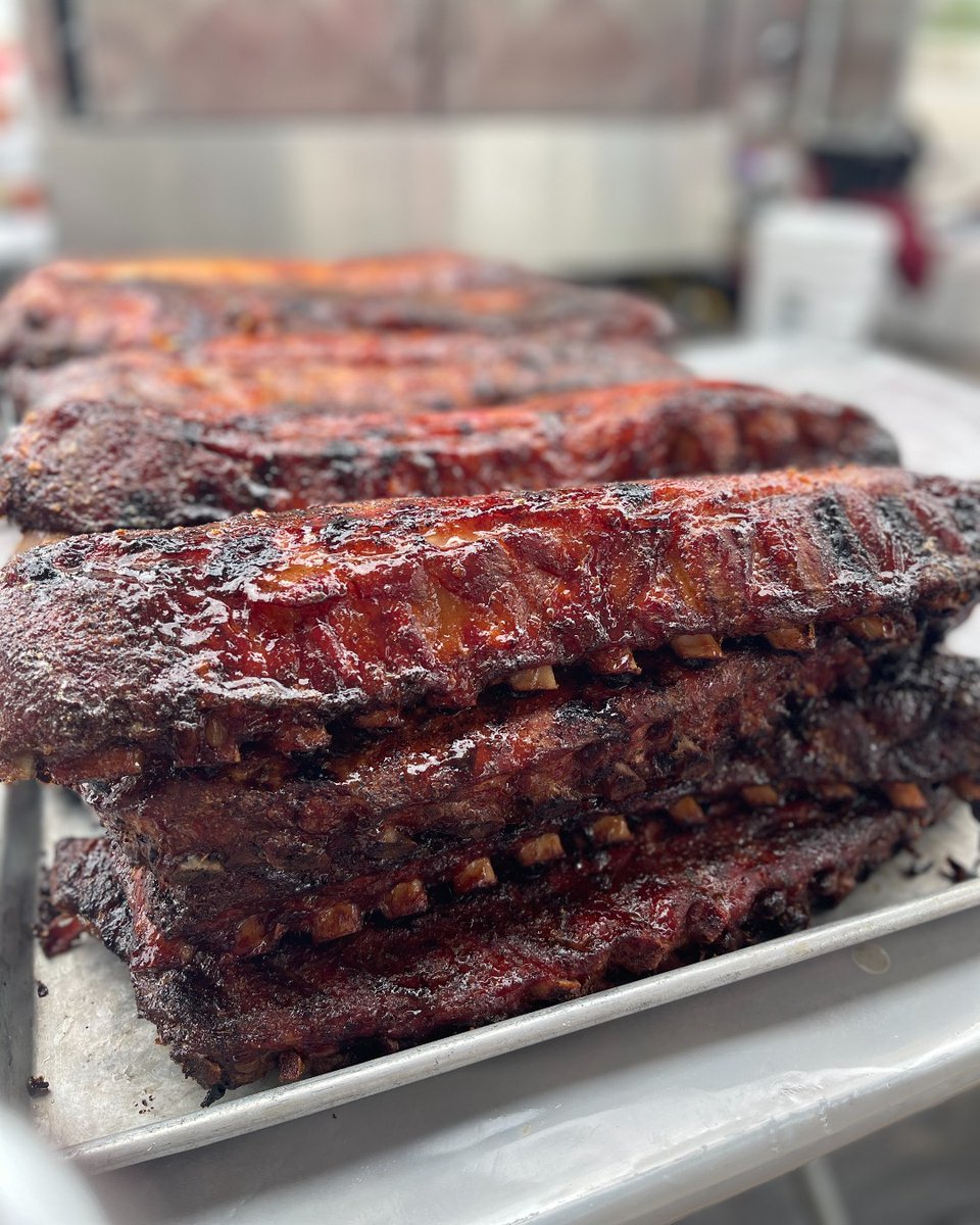 It's stackin' up to be a tasty weekend! 🐖🔥😋 #saturdayvibes #pappyssmokehouse #stlouis #stl #stleats #eatstl #eatlocal #stlfoodie #foodie #food #bbq #bbqfoodie #bbqlover #porkribs #smokedmeats #stlfoodscene #explorestlouis