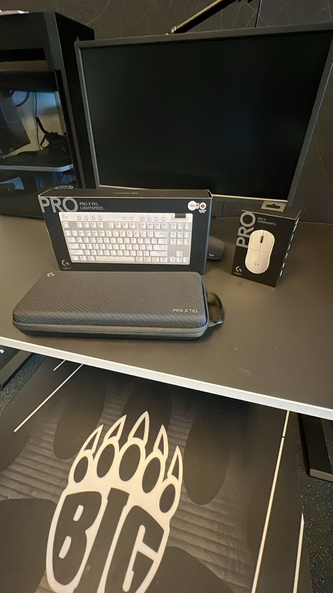 KrimboCS's tweet image. Thx @LogitechGDE 😍 #prox2 #ad