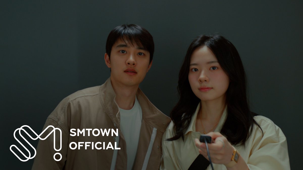 D.O. 디오 'Somebody' MV Teaser youtu.be/maZy2-59nq8 【D.O. 디오 The 2nd Mini Album '기대'】 ➫ 2023.09.18 6PM (KST) Album pre-order ➫ do.lnk.to/the2ndmini #DO(D.O.) #디오 #EXO #엑소 #weareoneEXO #기대 #디오_기대