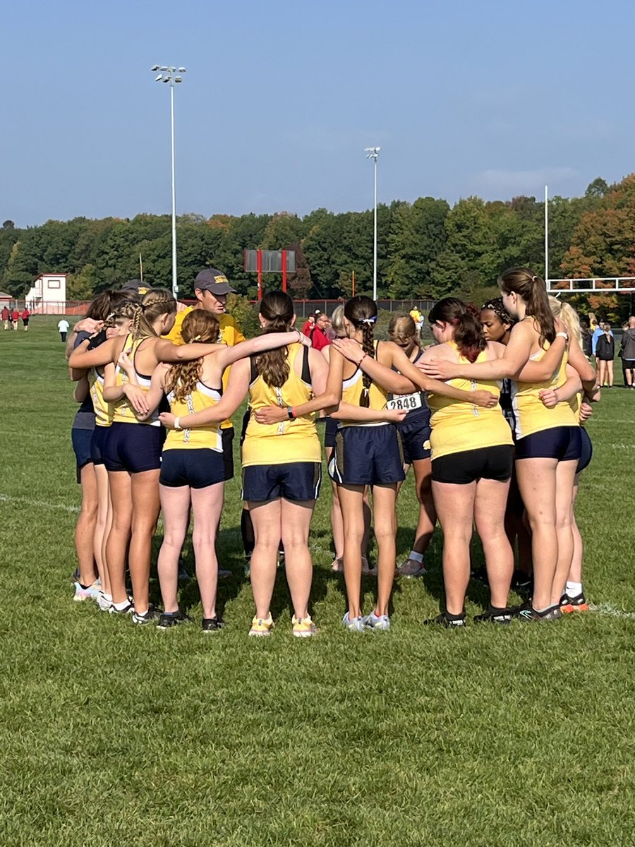 West CC getting ready at the Smiley!! Go Warriors!