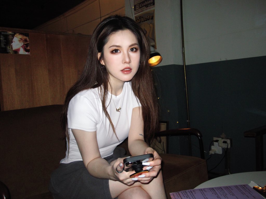 Norathen's tweet photo. 22岁烧的一手好开水，不知道以后会便宜谁 https://t.co/BORXBuPEHT