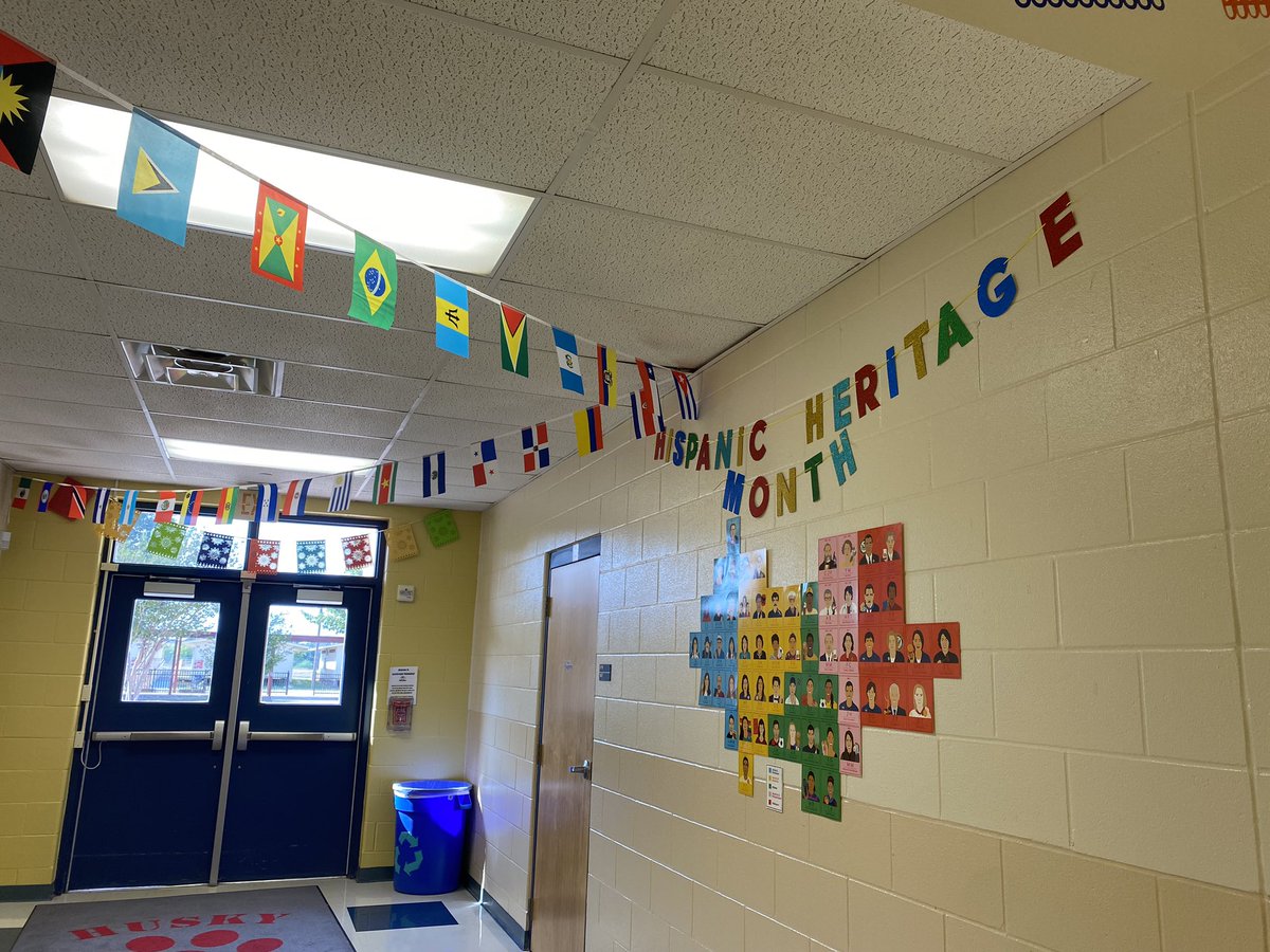 teachingnthewld's tweet photo. Happy Hispanic Heritage Month! @NISDScarborough #TeamNorthside https://t.co/B3O6CVymmt