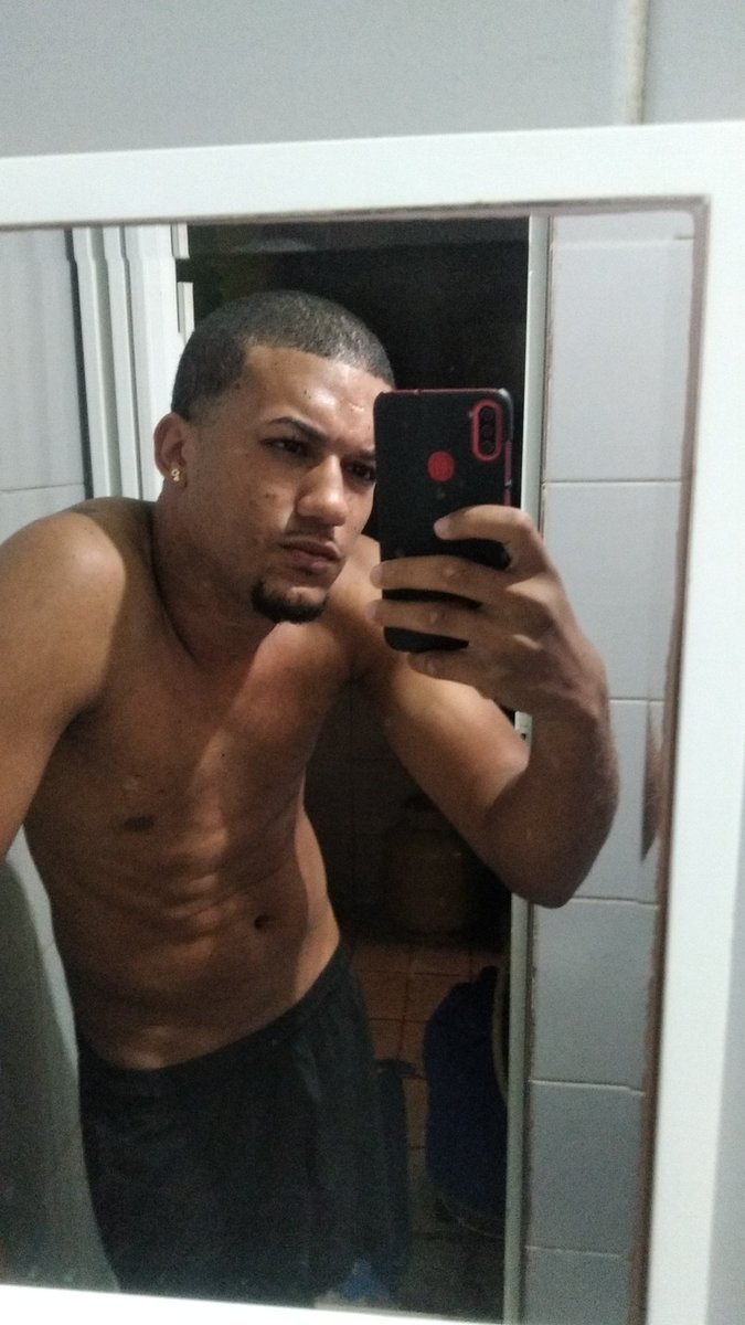 Cabelindancy1's tweet photo. Bom dia magrin mas tô aí😉🤨 https://t.co/kbA494qXnb