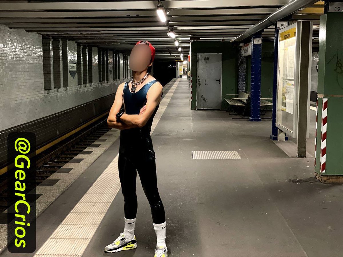GearCrios's tweet photo. At Folsom 2023 I just had to do one of those U-Bahn in Rubber pictures!

#folsom2023 https://t.co/d7XnHVV2hr