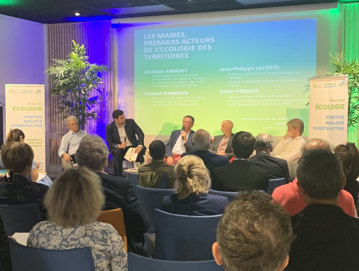 nelwask's tweet photo. Très belle ambiance de concertation et de travail pour l’écologie pragmatique, réaliste et positive. 
Merci à @HdeLaBatie et @DimitriEgloff pour ce très bel accueil. 
@cmadrolle 
@YannWehrling 
@IsabelleJacono 
@UCEOfficiel 
@EcologiePositiv 
@FranceEcologie https://t.co/FdHzvl8Wp1