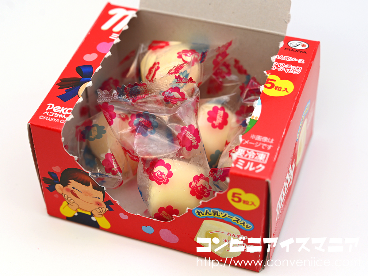 icemania's tweet photo. セブン限定のひとくちミルキーアイスがうま過ぎるので食べてください。ホワイトチョコ、ミルクアイス、とろとろのれん乳ソースが口の中で溶け合い「冷たい不二家ミルキー」が完成します！うま過ぎて５粒あっという間に無くなってしまうので間違っても「仲良く分けて食べよう」とか考えないように。（むしろ喧嘩になります）お近くのセブン-イレブンで探してみてください。

不二家『ミルキーアイス』