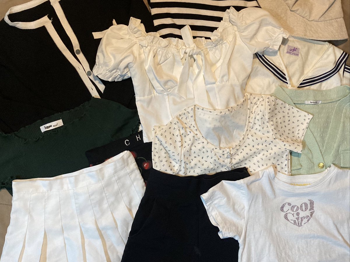 ✿shopwithpoy tweet media