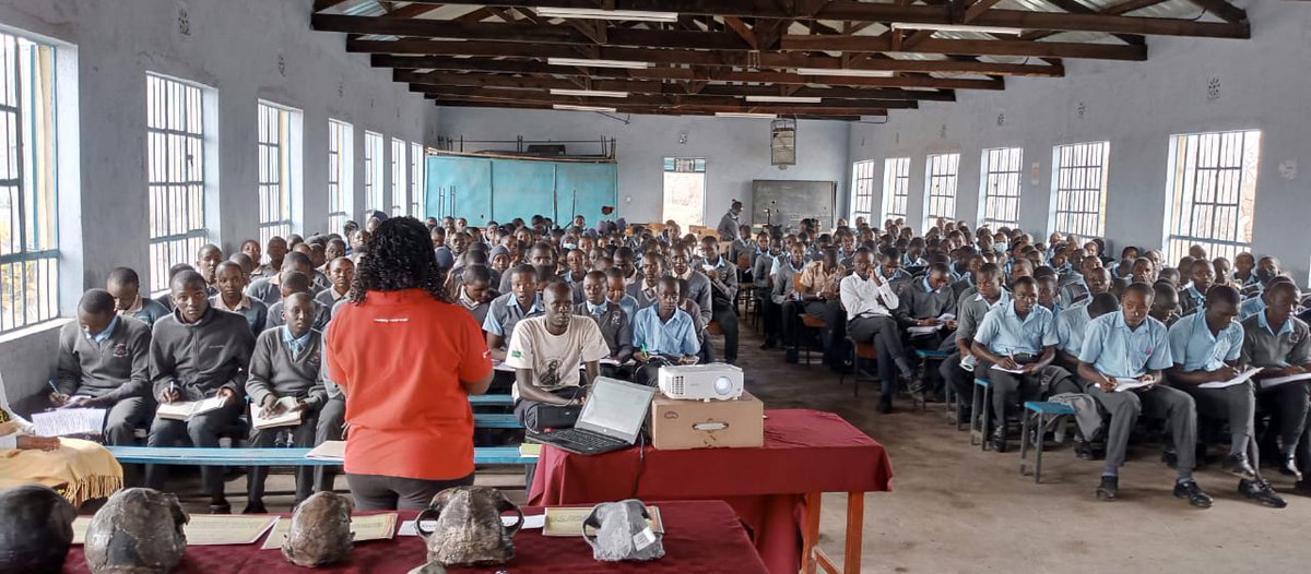 Prehistory Club Of Kenya tweet media