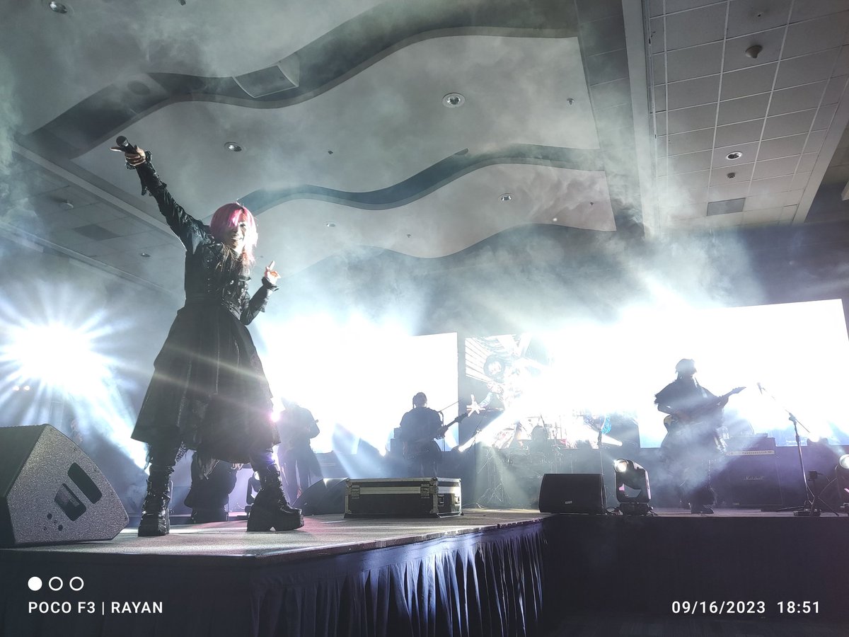 animePHproject's tweet photo. Get ready to rock out!! 

UCHUSENTAI:NOIZ is setting the stage ablaze with their electrifying performance at The Best of Anime 2023!

#BOA2023 #TheBestOfAnime #TheBestOfAnime2023 https://t.co/49upfBnHM0