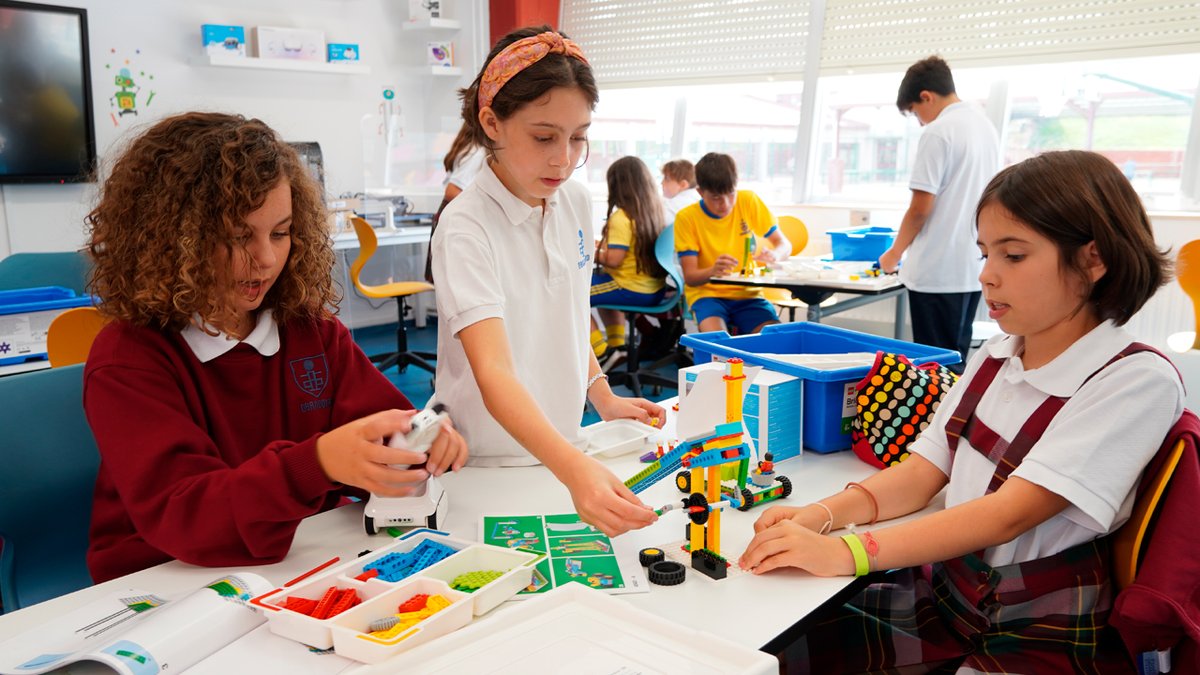 La Re-evolución del Colegio Obradoiro lavoz.gal/6lbwo3