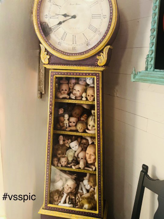 Rumour had it that if you got detention with Miss Cuckoo, you’d end up in her clock. A different head popped out each hour.
I thought they were just dolls til I recognised Jen on the midday chime. So sad &amp; cruel. Poor Jen hated the #sun. She should be on midnight. #vss365 #vsspic