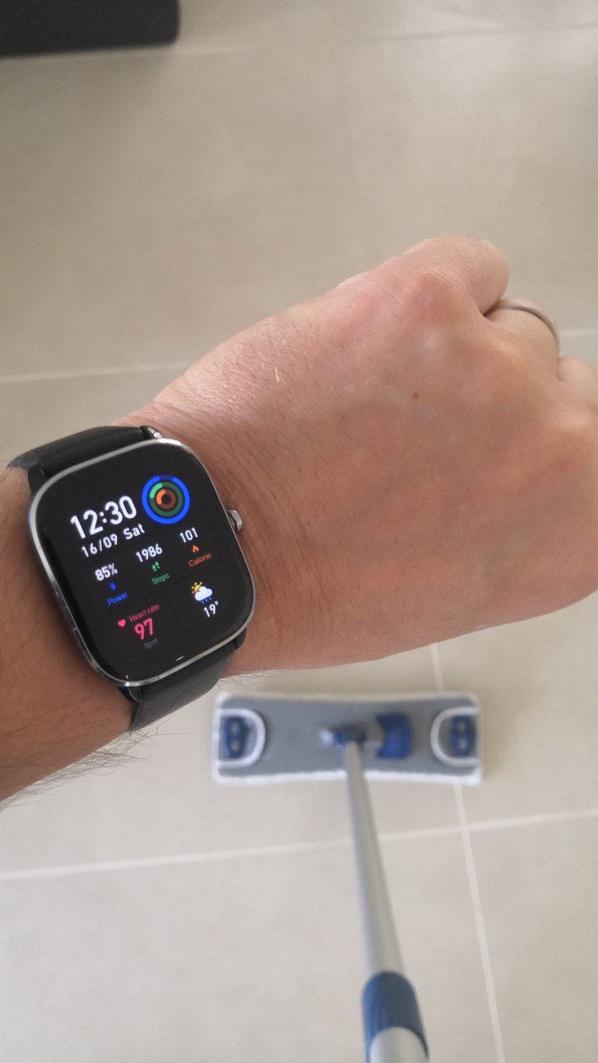 pit2980's tweet photo. No need to go outside and walk for hours. Just to the daily chores and get some rewards with your heartbeats. Thanks @moow2earn #pulsetoearn #stepn #movetoearn #m2e #p2e #crypto #TACcrypto https://t.co/19YGftjenV