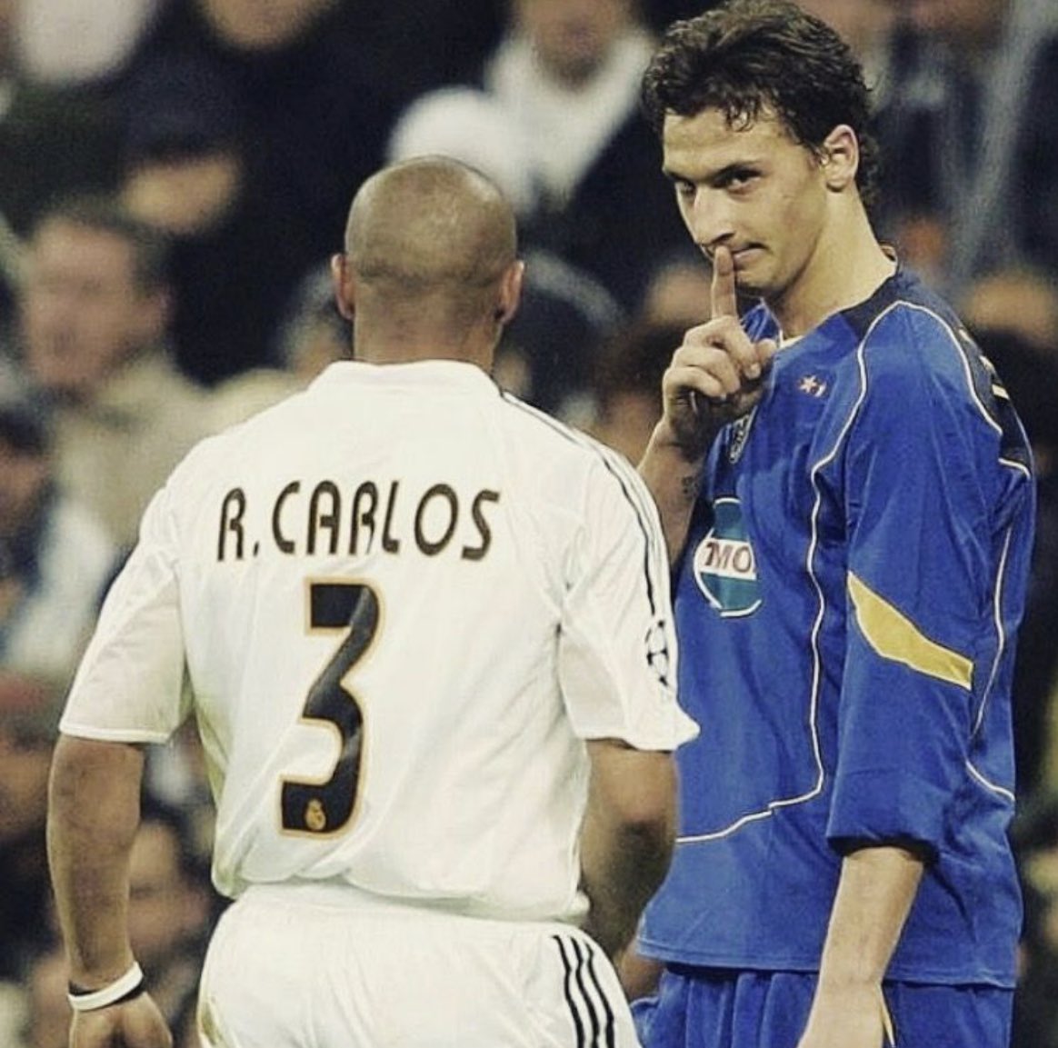 2000sFutbol's tweet photo. Zlatan being Zlatan. https://t.co/nth9CCLYu1