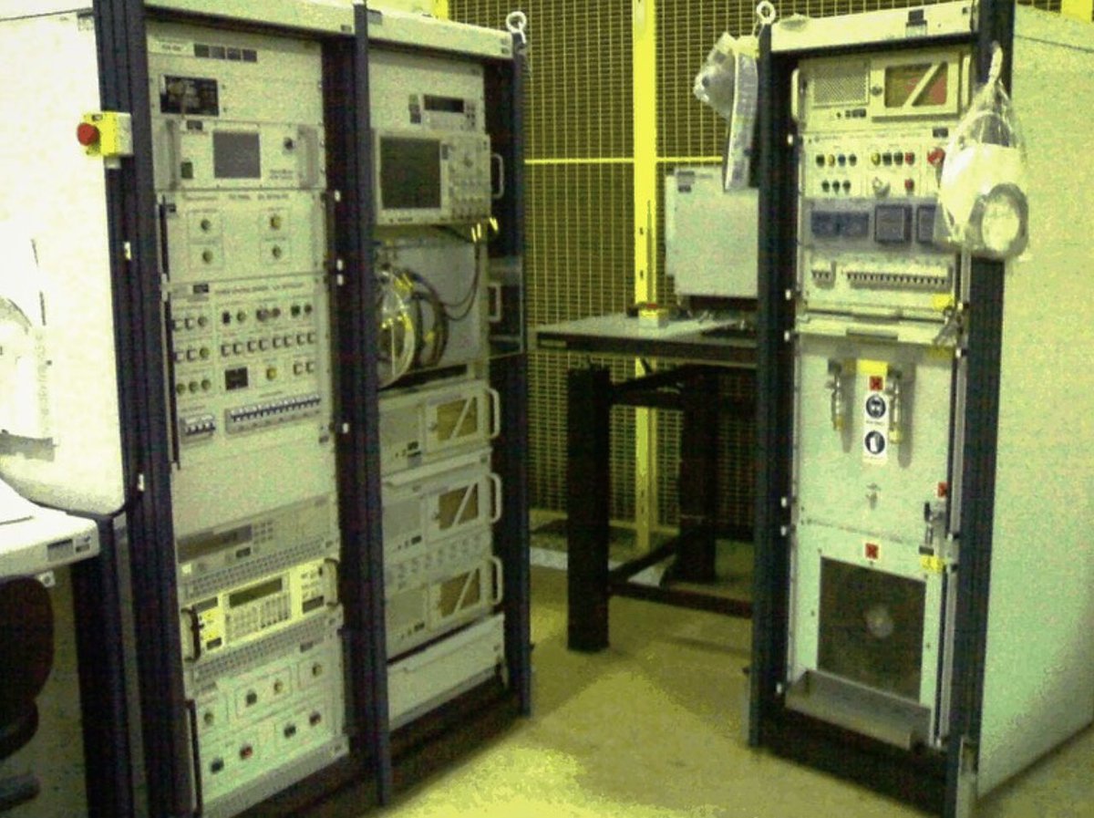 BrizioBasi's tweet image. #SPACESIMULATOR FOR CARDS AND ELECTRONIC PARTS
That use the following #technology:
LIQUID COOLING UNIT FOR #AVIONIC #EQUIPMENT
#BrizioBasi for over 20 years has been producing systems that serve the production of #radars and test systems under stress
#Avionics #Military #Space