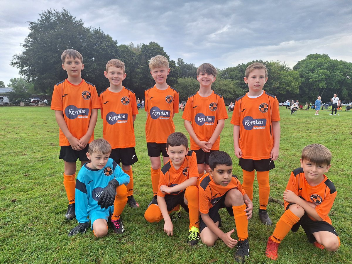 <a href="/DownendSaints/">Downend Saints</a> under 9s have their new kit for the season. A big thank you to <a href="/chartwell_mort/">Chartwell Funding</a> and to Keyplan Engineering Ltd for their sponsorship
