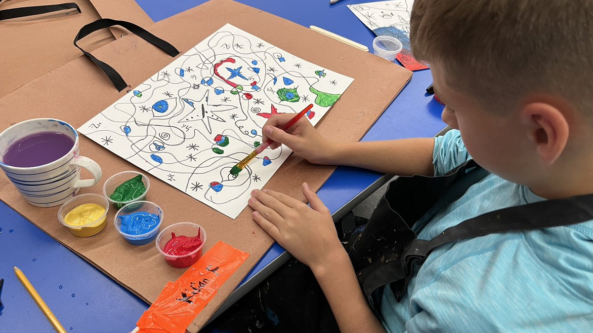 6th graders kicking off the year with “MIRO” style paintings. <a href="/GeneseoFineArts/">GCS Fine Arts Boosters</a> <a href="/GeneseoCSD/">Geneseo CSD</a>