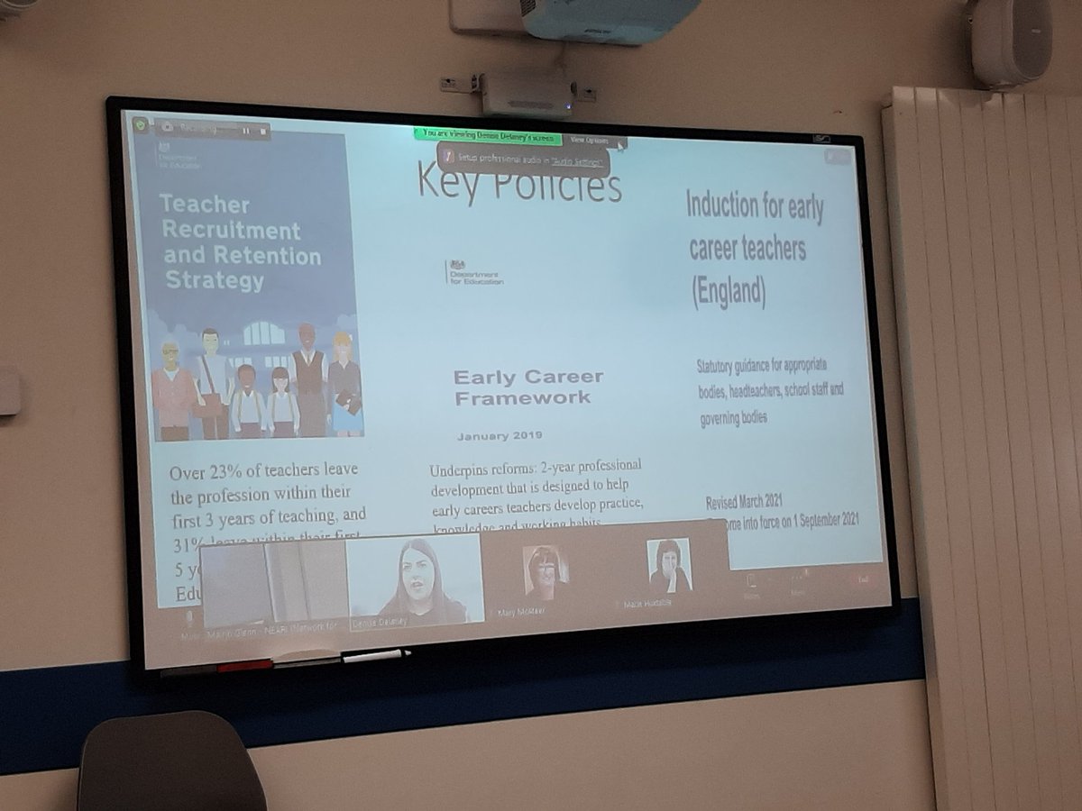 JaneO_Toole's tweet photo. Denise Delaney @DeniseDelaney1 shares valuable insights on her doctoral research journey which explores her role as an induction tutor for teachers at today's @InfoNeari Meet 🙌🙌 @MU_Education @froebelMU @CARN_Intl @marygtroche https://t.co/K63RPrZ9Tc