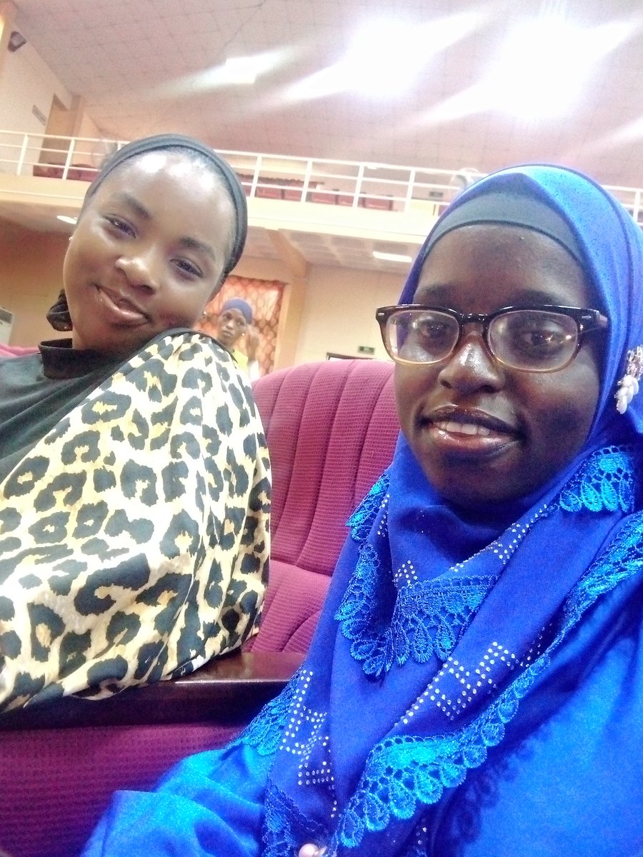 Physio_Writer's tweet photo. #HeadingForTheFuture
#JCINUNILORIN
Reaching out to those smashing goals and greater exploits.💯🥳🥳
#I_am_D_PhysioWriter 🧠📝 https://t.co/Ki1XxybYG6