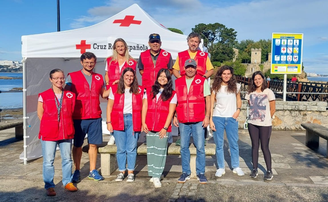 CruzRojaCoruna's tweet image. 📢♻ Hoy nos sumamos en Santa Cruz, Oleiros, a la campaña #Libera1m2 por las playas🏖️ y los mares🌊 de la mano de @SEO_BirdLife y en alianza con @ecoembes. 

#GraciasVoluntariado por vuestro compromiso con el #MedioAmbiente colaborando en la retirada de residuos!

#ProyectoLibera
