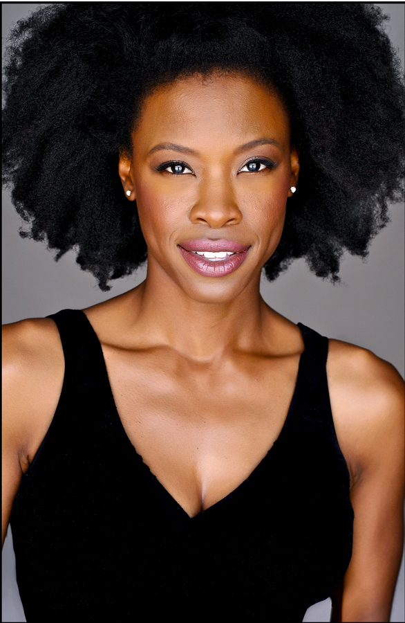 Mondakindle's tweet photo. Although I cannot stand Gracie James and Jenna Carson, I don't say this enough, I admire the realism, authentic passion, and artistry both Karmiah Westbrook and Shinelle Azoroh bring to those characters to demonstrate the complexity of being single Black women and moms. 🫡 https://t.co/YnlooKjTHQ