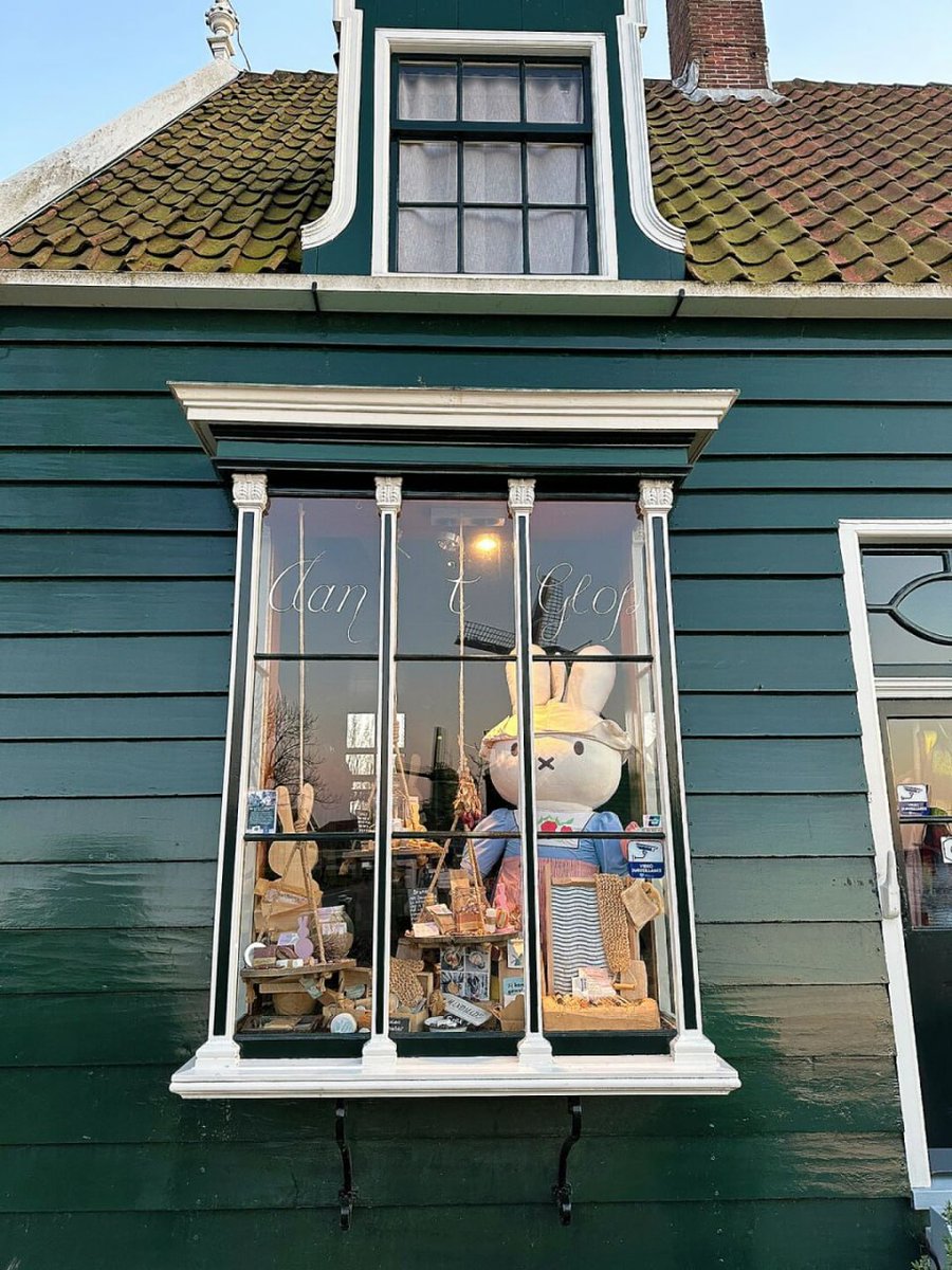 Lu Christina tweet media