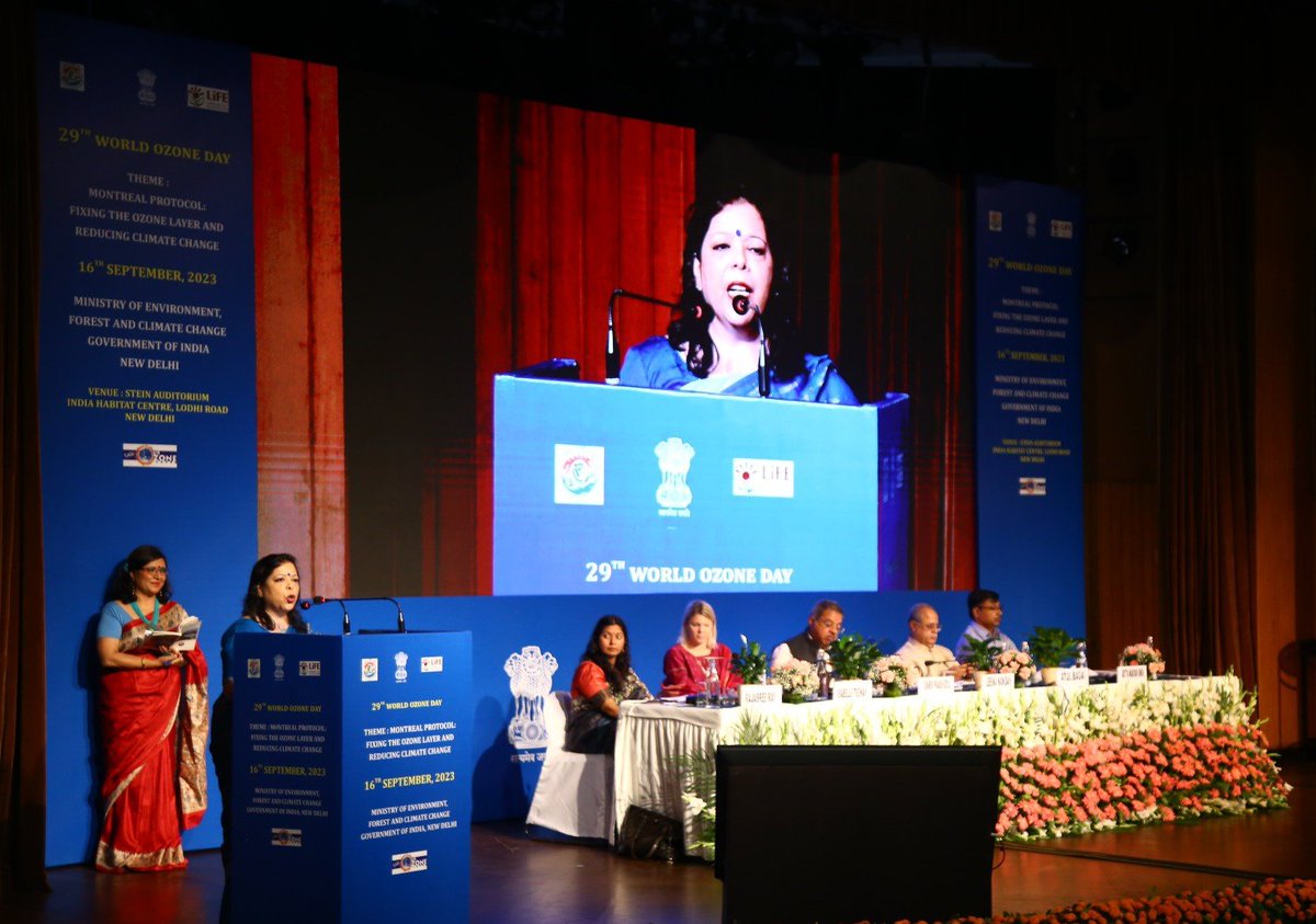 Ms. Leena Nandan, Secretary, MoEFCC delivered a captivating keynote address on the International Day for the Preservation of the Ozone Layer. 
Let's unite and protect our ozone layer for a healthier planet!

#WorldOzoneDay
#OzoneDay
#MissionLiFE
#ProPlanetPeople