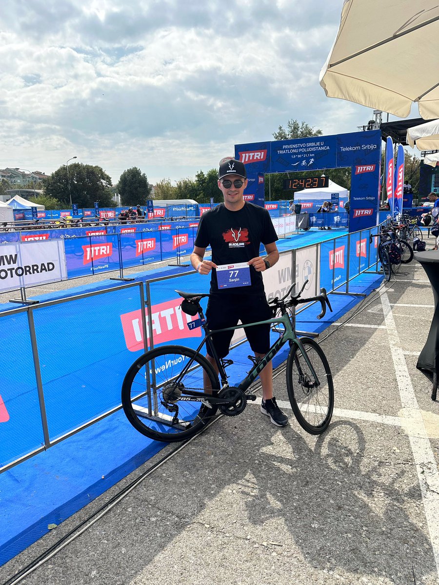VD_Direktor's tweet photo. Nakon 140+ treninga u zadnjih 4mj mislim da je vrijeme...
Mislio ja ili ne, vrijeme jeste!
#11tri #triathlon #mamayer https://t.co/Uj0XDBaefM