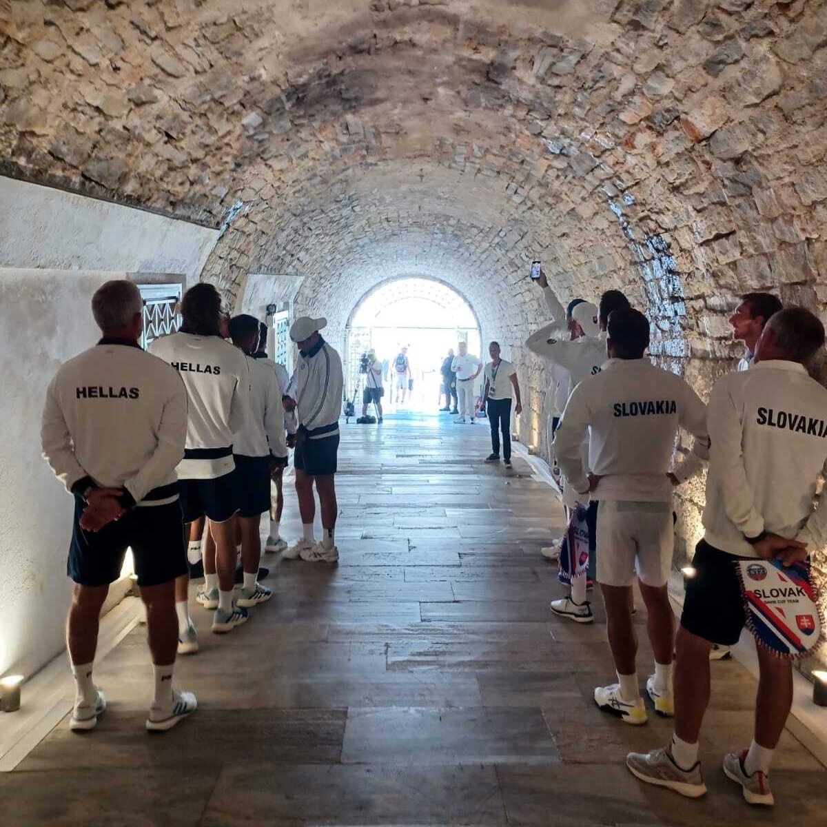 F6JV4-NXcAApZ1-?format=jpg&name=medium