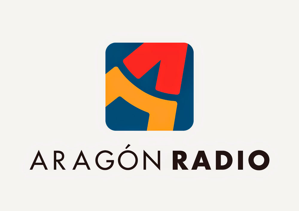 ardeportes's tweet photo. 📻📻 #Multicancha || Este sábado tenemos un programa intenso con @jorgehermo
⏰ De 16:00 a 21:00 en @aragonradio
⚽️@SDHuesca - Villarreal B desde las 16:15
🏀 @CasademontZGZ - @MovistarEstu desde las 19:00
➡️ Toda la #SegundaRFEF y conexiones con protagonistas https://t.co/JRSppzHyT9