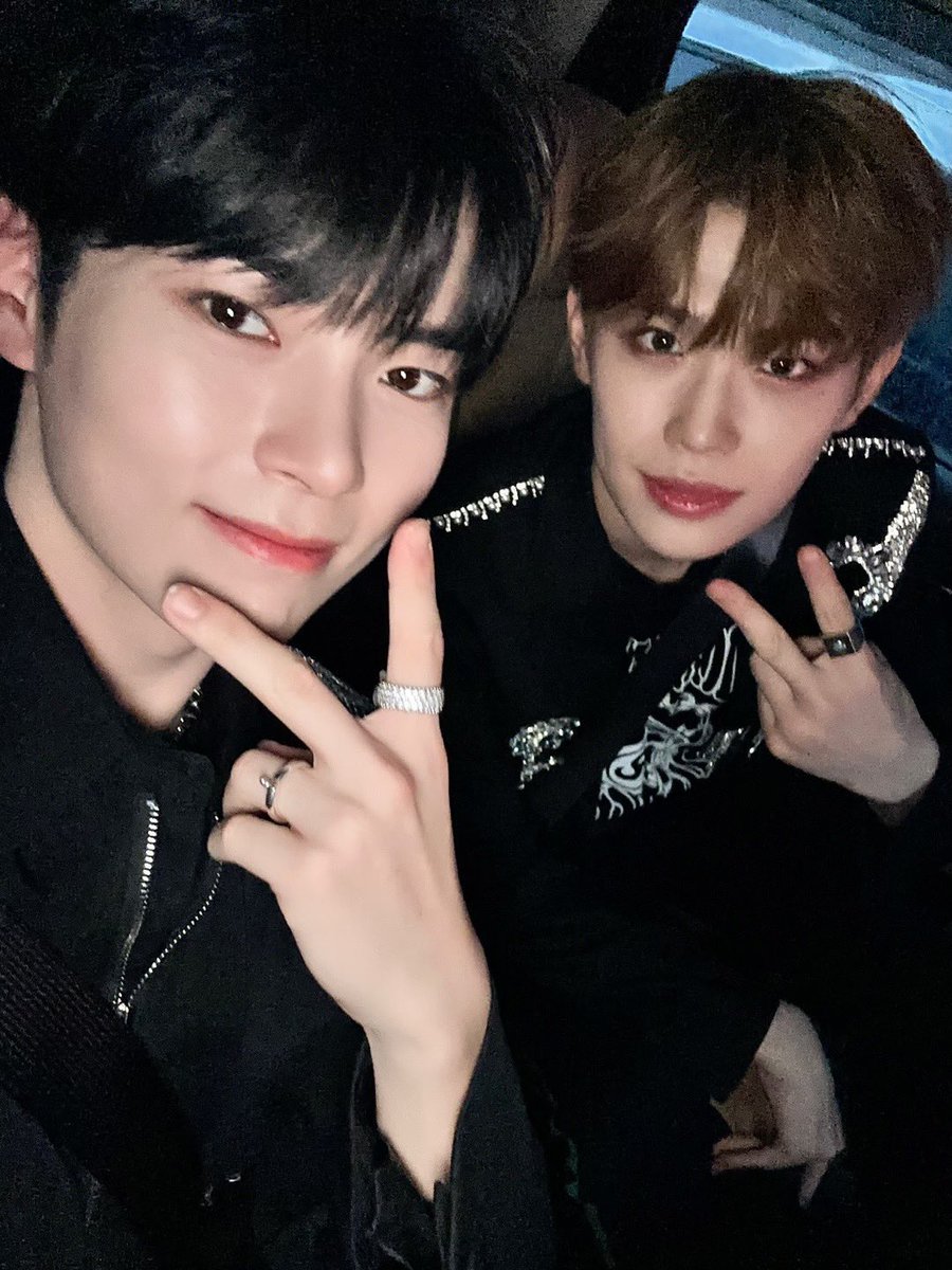 e_debut's tweet photo. チョナンズえぐいよー https://t.co/hnlvYG8jpl