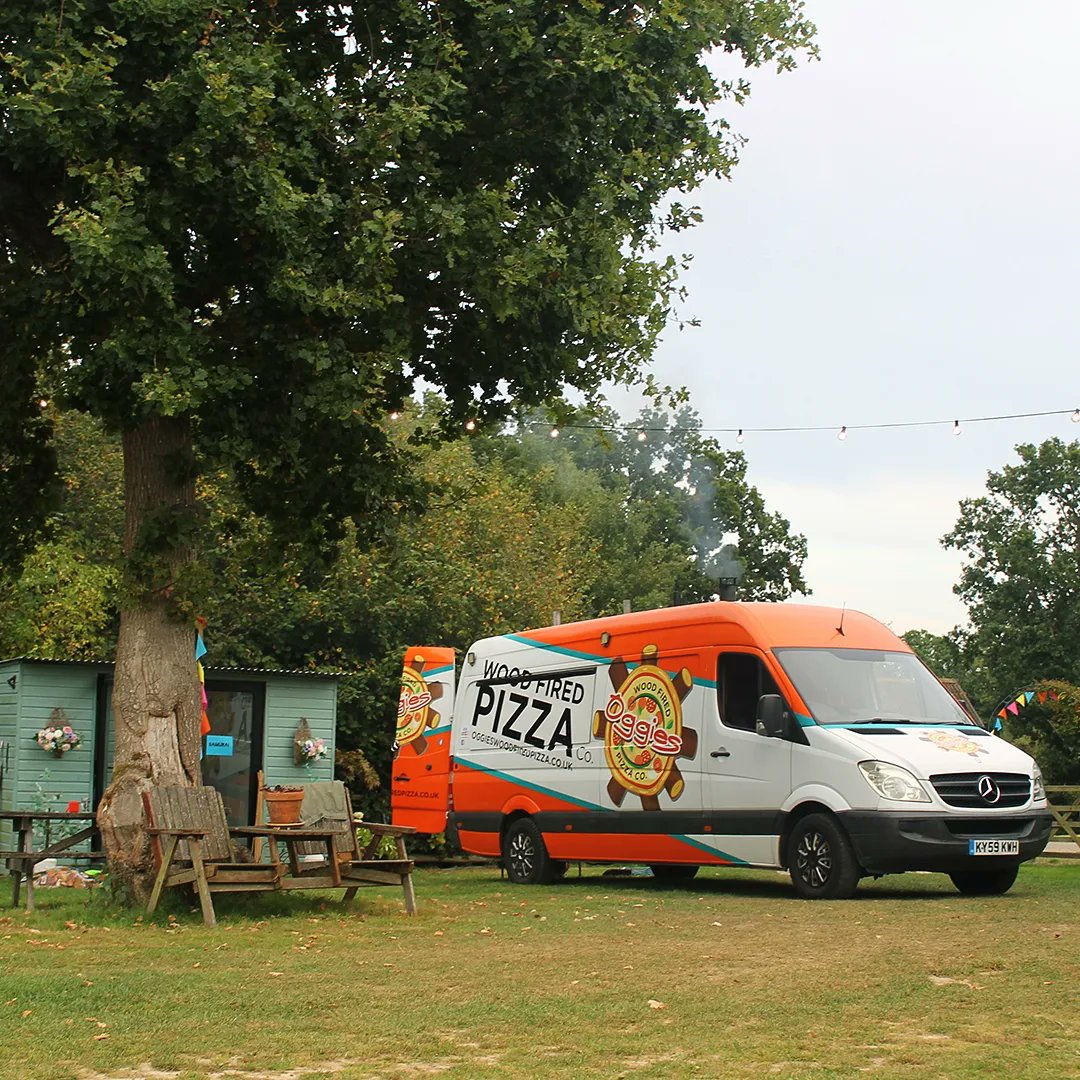 dingbatsimprov's tweet image. Last weekend was the first ever Dingbats Improv Retreat! It was a glorious weekend full of laughter with amazing people. Here's some photos from the Friday of us kicking off with a big group workshop, pizza, jam in the big top and chilling around the campfire 🔥 #DIRT23