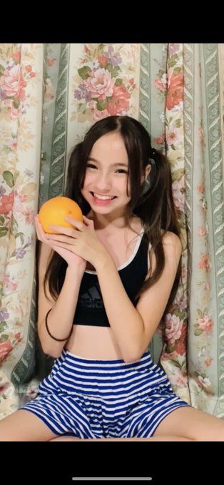 Twitterのコスプレ画像4