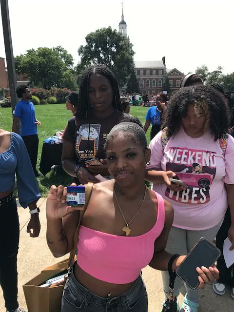 BCTMAGAZINE's tweet photo. Black College Today Tour is in full effect!  Howard University @HowardU was litty🔥! FOR MORE VISIT:👉🏽https://t.co/626yT0oFjG  

#BlackCollegeTodayTour 
#hbcu #blackcollegetodaymagazine #blackcollegetodaytour #Hbcu #hairproducts https://t.co/LQXoNd84N8