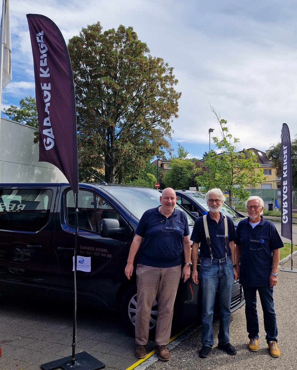 WMBCurling's tweet photo. Only the best service for our players 🥳 We offer free shuttle service from the rink to the hotels 🚐 A really big thank you to our car sponsor @GarageKeigel and to our lovely drivers crew 🥰
#carsponsor #teamtransport #thankyou #drivers https://t.co/kxLxzb73cO