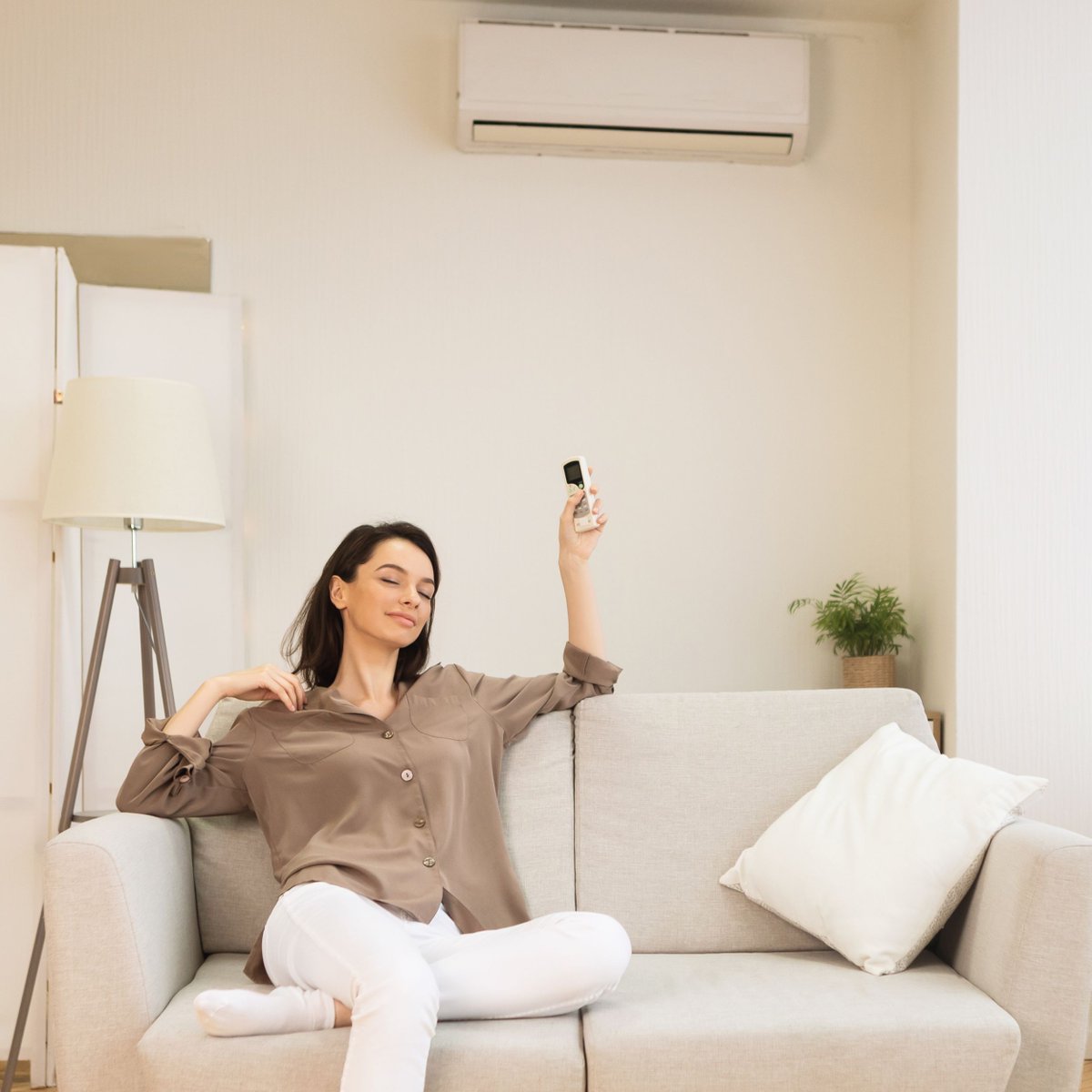 MuirfieldMecha1's tweet image. 🏡 Stay cool in Ayer, MA! ☀️ AC &amp;amp; furnace emergencies demand prompt attention. Our experts are ready for action with swift repairs. Reach out now for the comfort you deserve. 🛠️❄️ #UrgentHVACRescue #SwiftRelief  tinyurl.com/yws47l9m