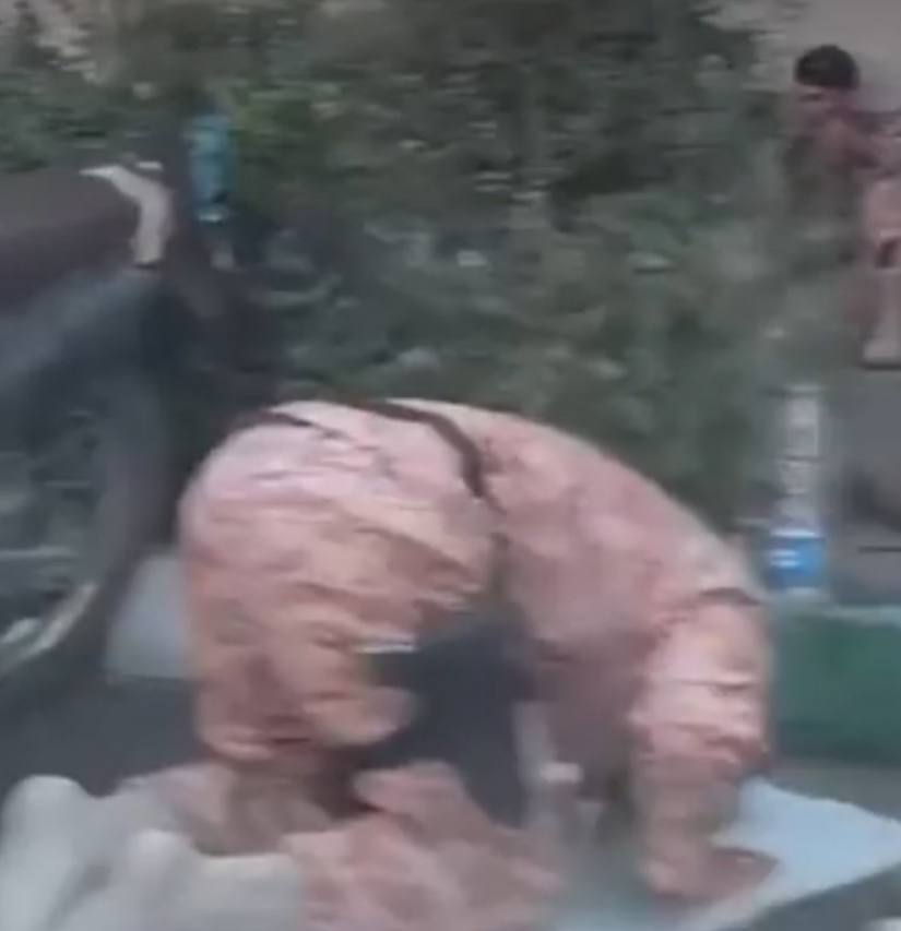 •پسر نیچه• tweet media