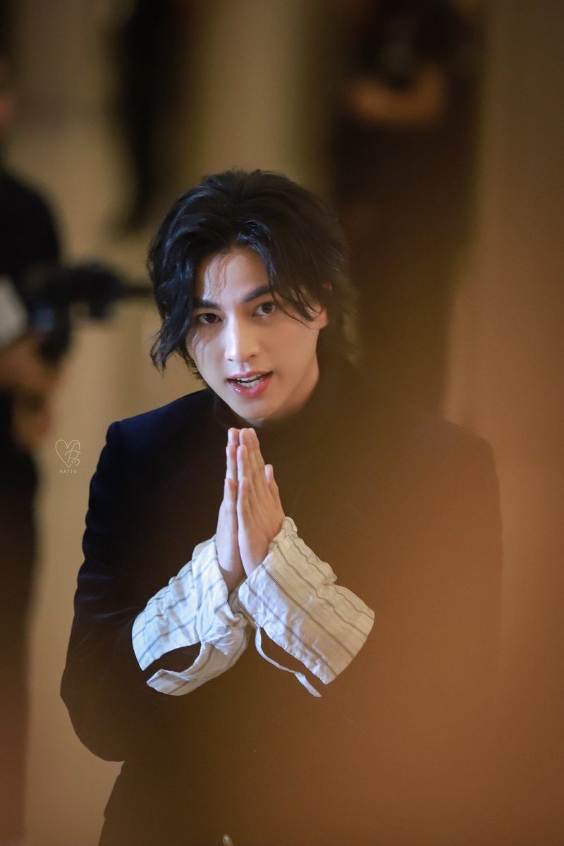 NATTCattleya's tweet photo. KANAWUT Say Hiiiii ~ 🥰🙏🤍

MCHOICE2023 X GULF
#Mchoice2023 #NATTOXGULF
#GulfKanawut 
@gulfkanawut https://t.co/AH0xTObgWo
