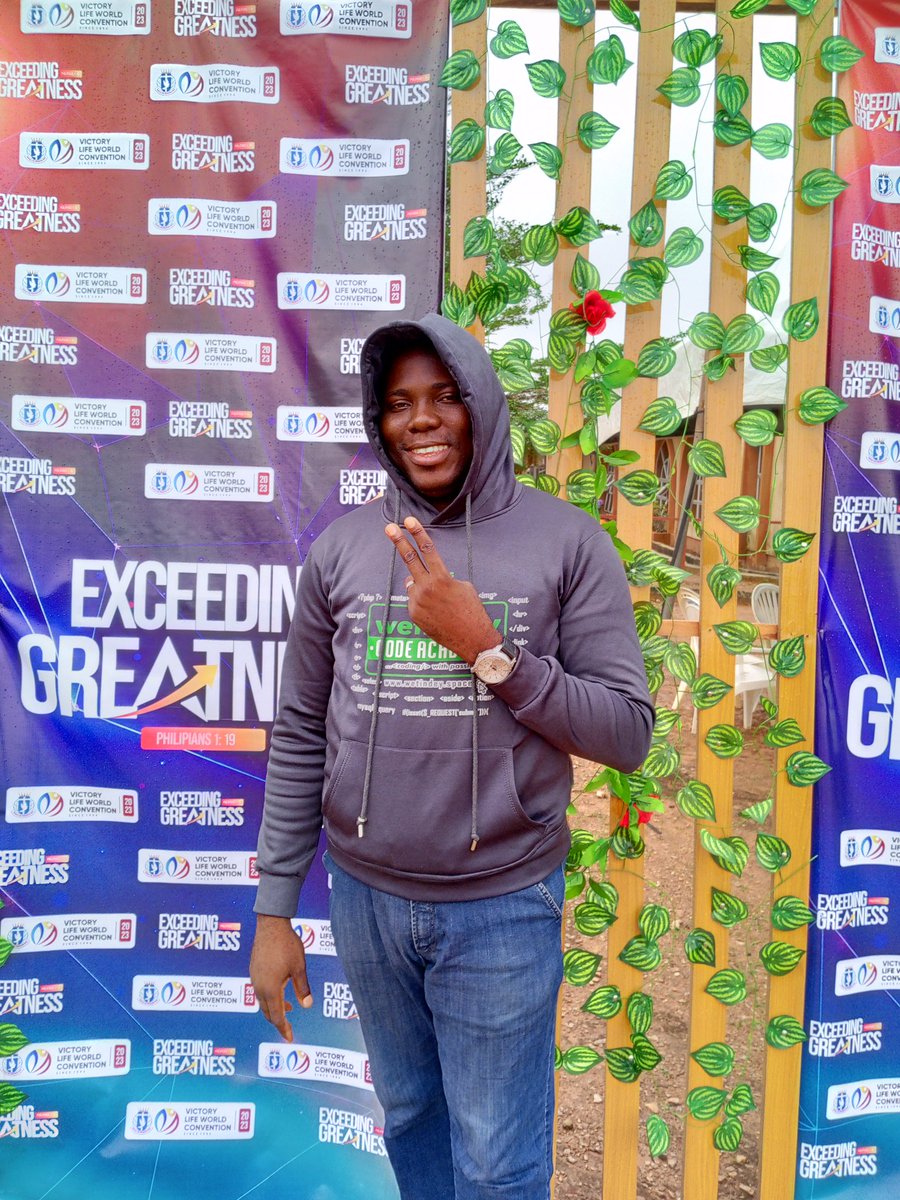 wetindeyapp's tweet photo. How is your weekend going? 

Your favorite web instructor 💯🚀 https://t.co/lsp96jyiMv