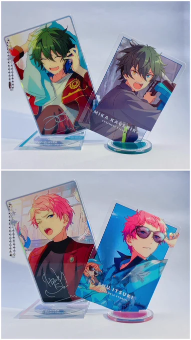 アクスタ届いたカワイイ  日本のと比べると斜めが逆でやや縦長なんすね 
