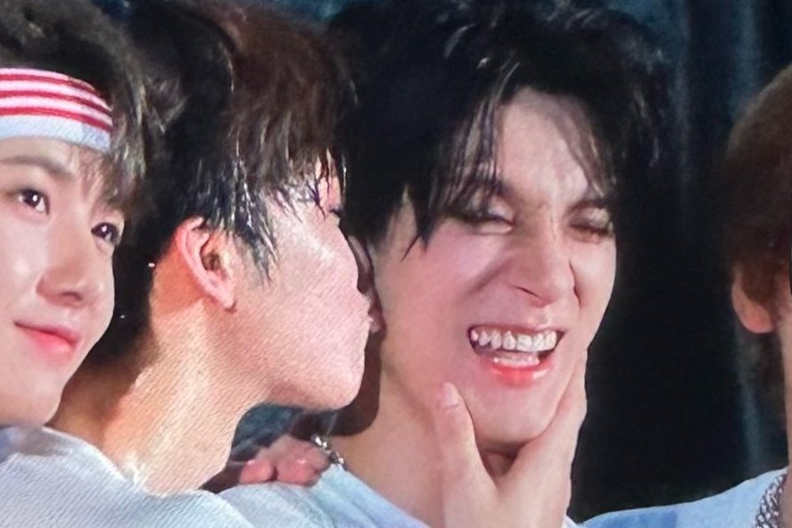 ผมไม่เป็นตัวของตัวเองเพราะผมเป็นมินโน่ช่วยด้วยย
