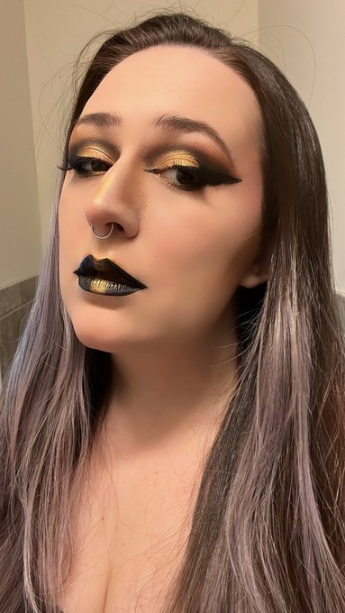 my face id did not recognize me https://t.co/vPgJSvbgIl