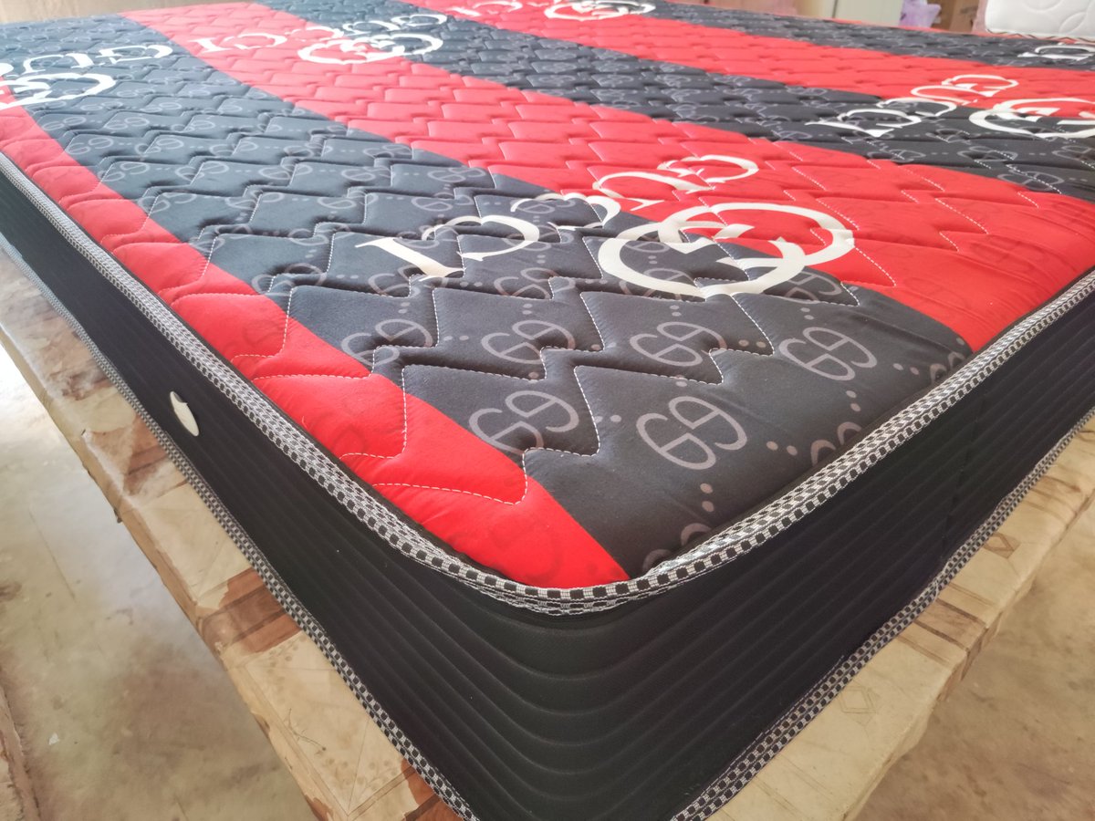 Энди GUCCI билан